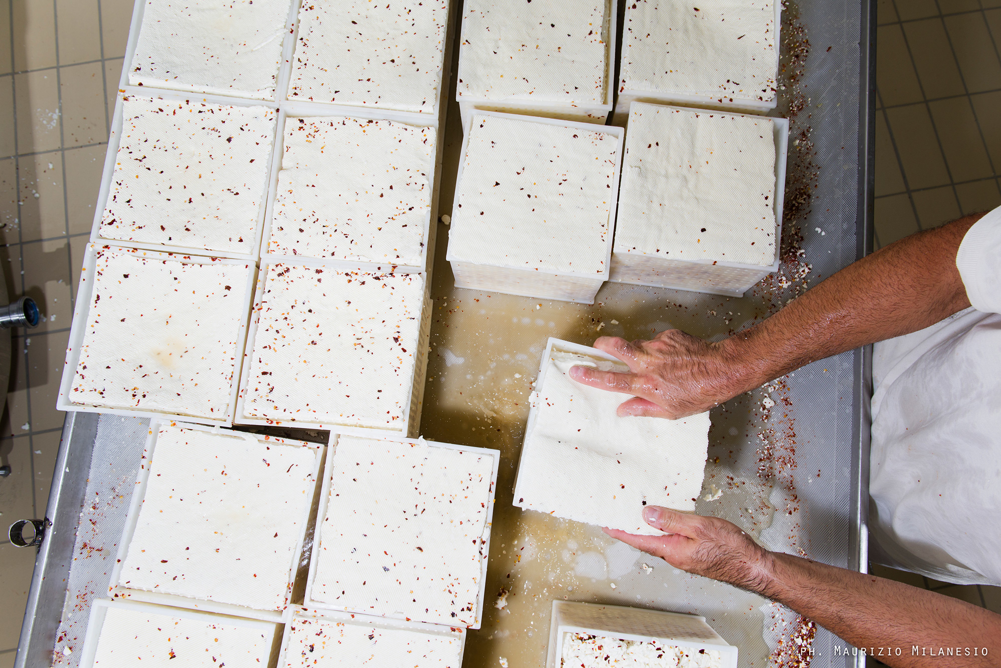 sole peperoncino in asciugatura